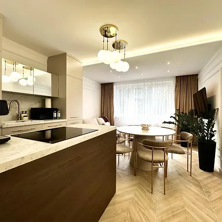 Apartman Psie Budy -200m Main Square *