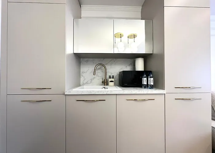 Apartman Psie Budy -200m Main Square