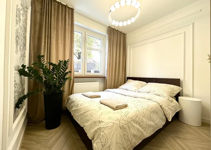 Psie Budy -200m Main Square Apartman